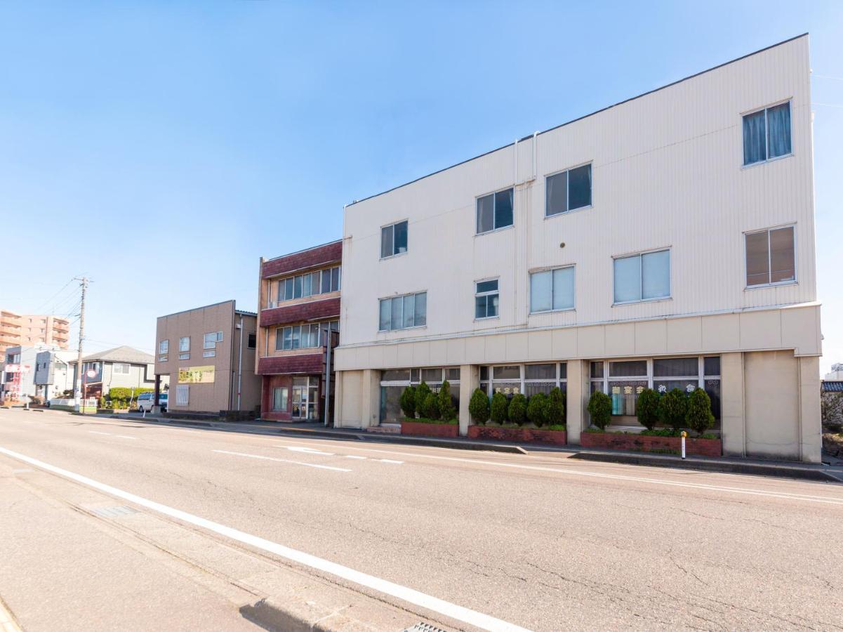 Tabist Business Hotel Chitose Kashiwazaki Bagian luar foto